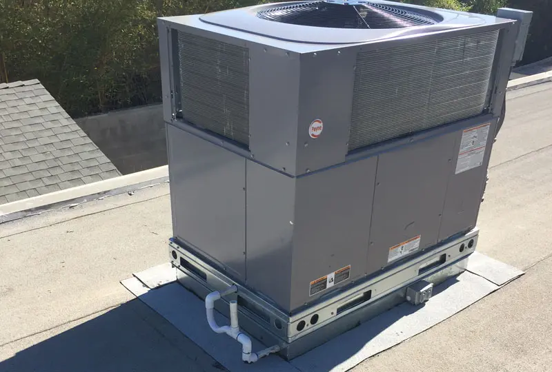 Zodiac Heating and Air Conditioning recently installed this commercial rooftop package We provide expert heating and air conditioning services throughout the San Fernando Valley.
